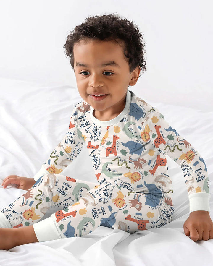 Zweiteiliges Langarm-Pyjama-Set mit Sommerfrüchten