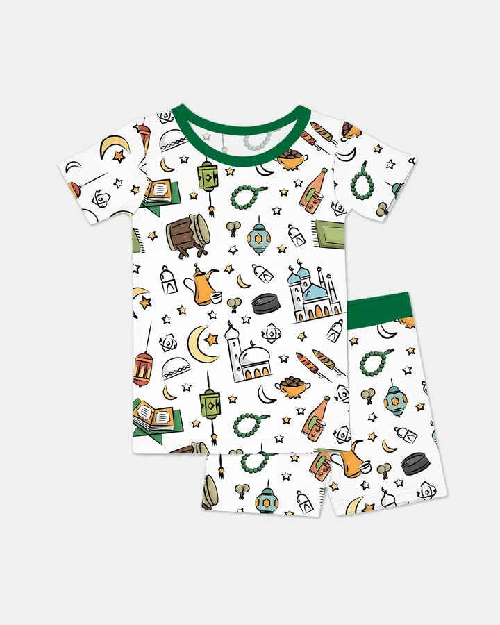 Template Zweiteiliges Pyjama-Set mit kurzen Ärmeln und Shorts