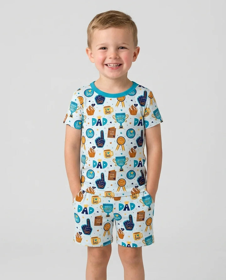 Template Zweiteiliges Pyjama-Set mit kurzen Ärmeln und Shorts