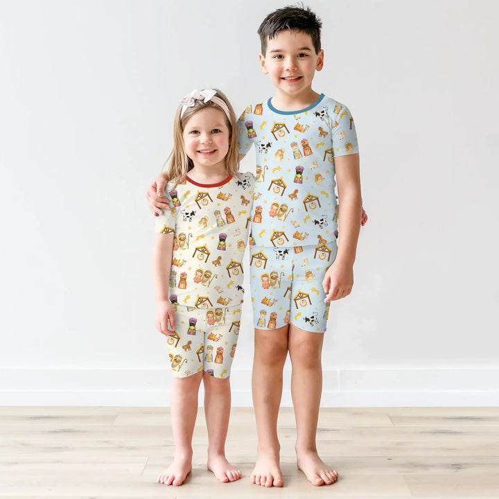 Zweiteiliges Pyjama-Set mit kurzen Ärmeln und Shorts im Sommer-Design