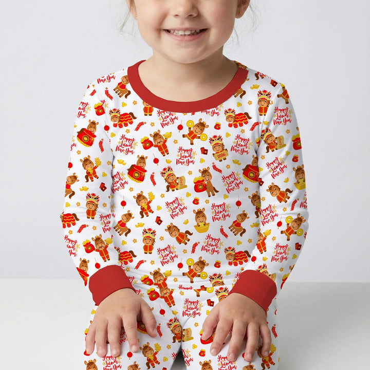 Zweiteiliges Langarm-Pyjama-Set mit Sommerfrüchten