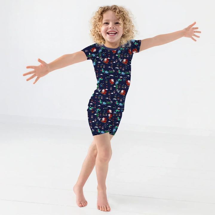 Template Zweiteiliges Pyjama-Set mit kurzen Ärmeln und Shorts