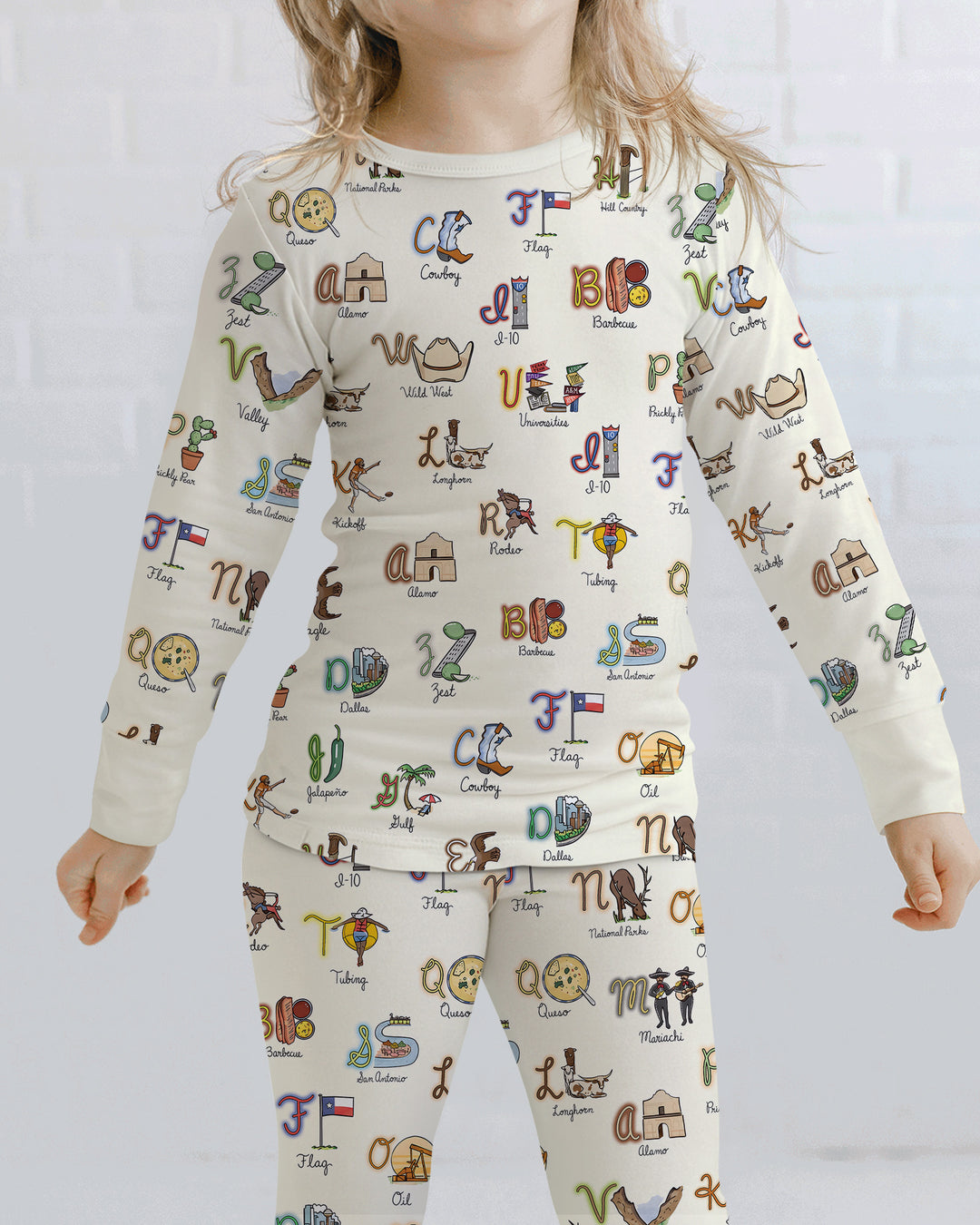 Zweiteiliges Langarm-Pyjama-Set mit Sommerfrüchten