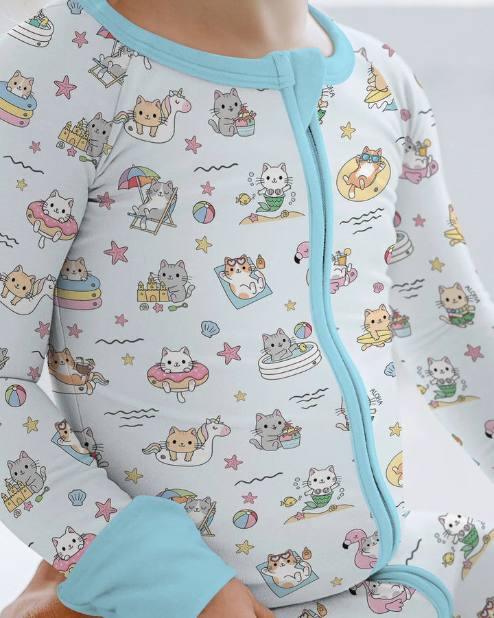 Kawaii Cats Summer Vacation Bamboo Convertible Zippy