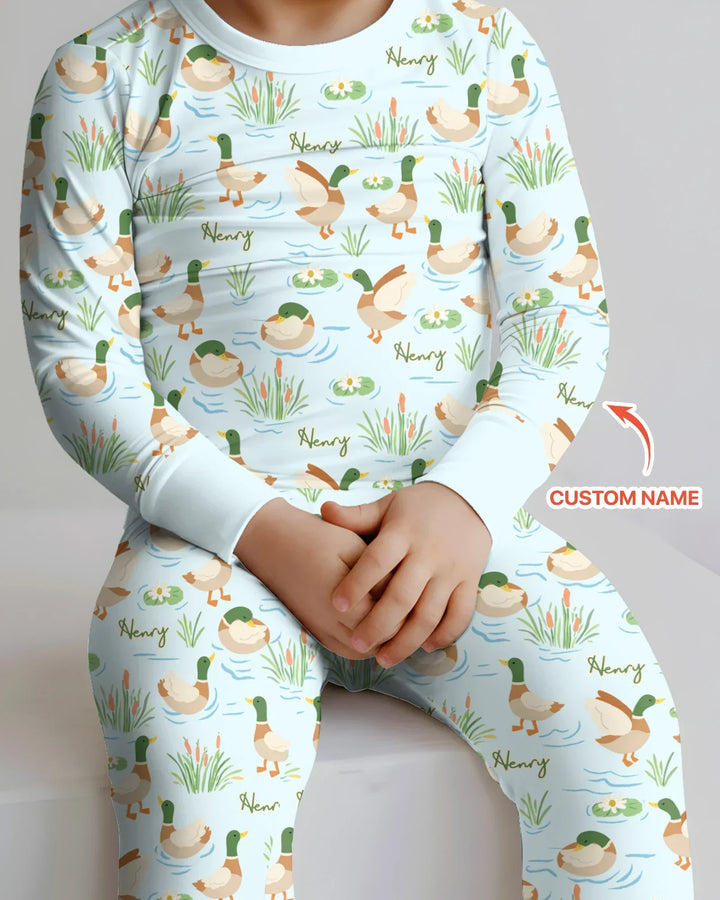 Zweiteiliges Langarm-Pyjama-Set mit Sommerfrüchten