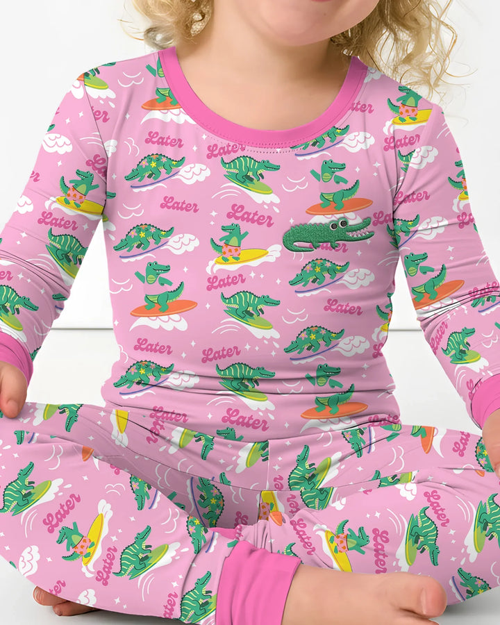 Zweiteiliges Langarm-Pyjama-Set mit Sommerfrüchten
