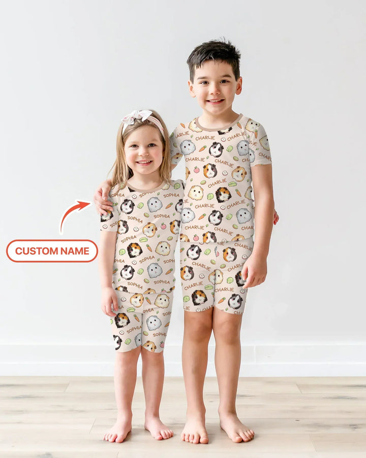 Zweiteiliges Pyjama-Set mit kurzen Ärmeln und Shorts im Sommer-Design