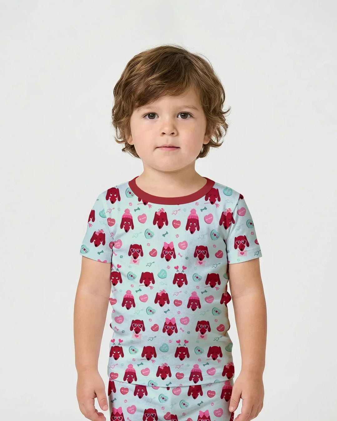 Template Zweiteiliges Pyjama-Set mit kurzen Ärmeln und Shorts
