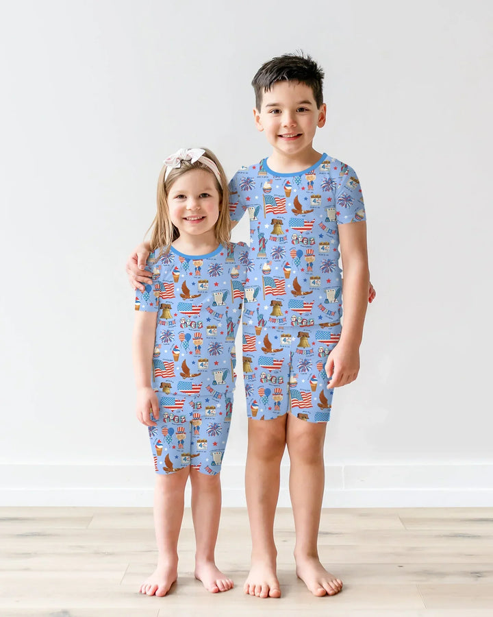 Hand Drawn Patriotic Iconic Bamboo Two Piece Short Sleeve Shorts Pajama Set