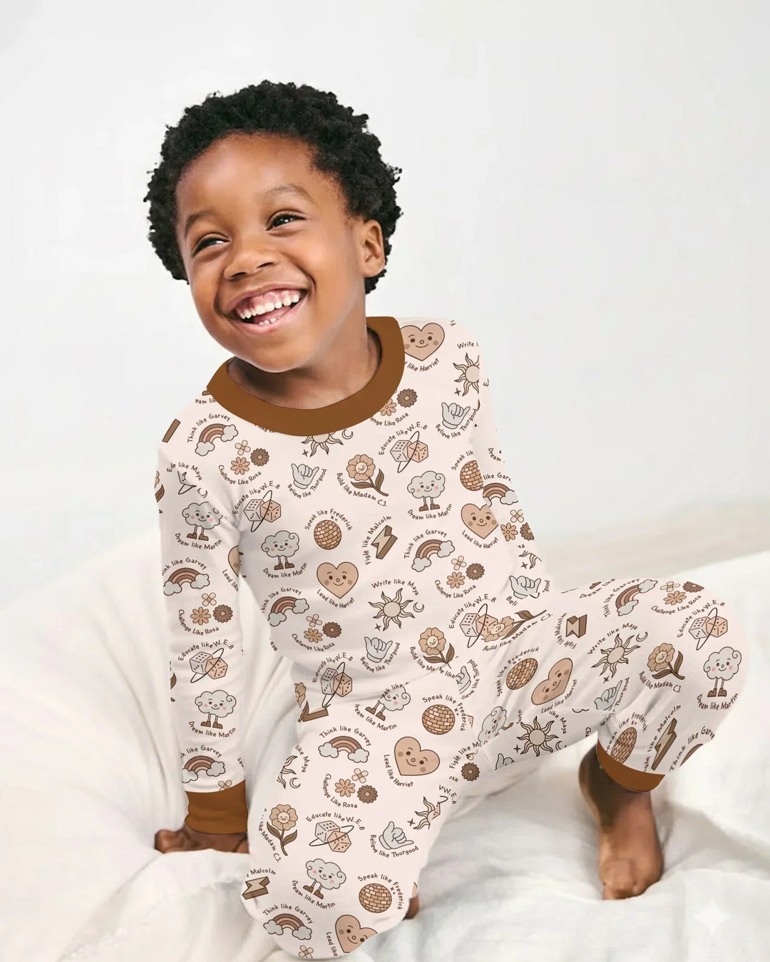 Zweiteiliges Langarm-Pyjama-Set mit Sommerfrüchten