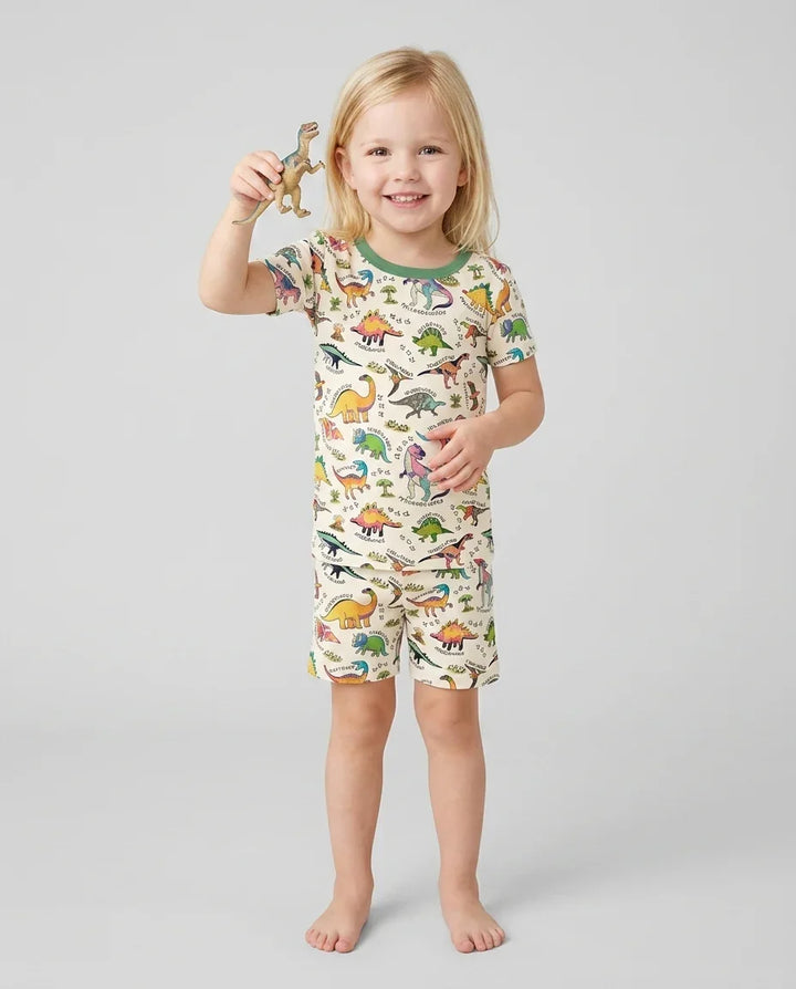 Template Zweiteiliges Pyjama-Set mit kurzen Ärmeln und Shorts