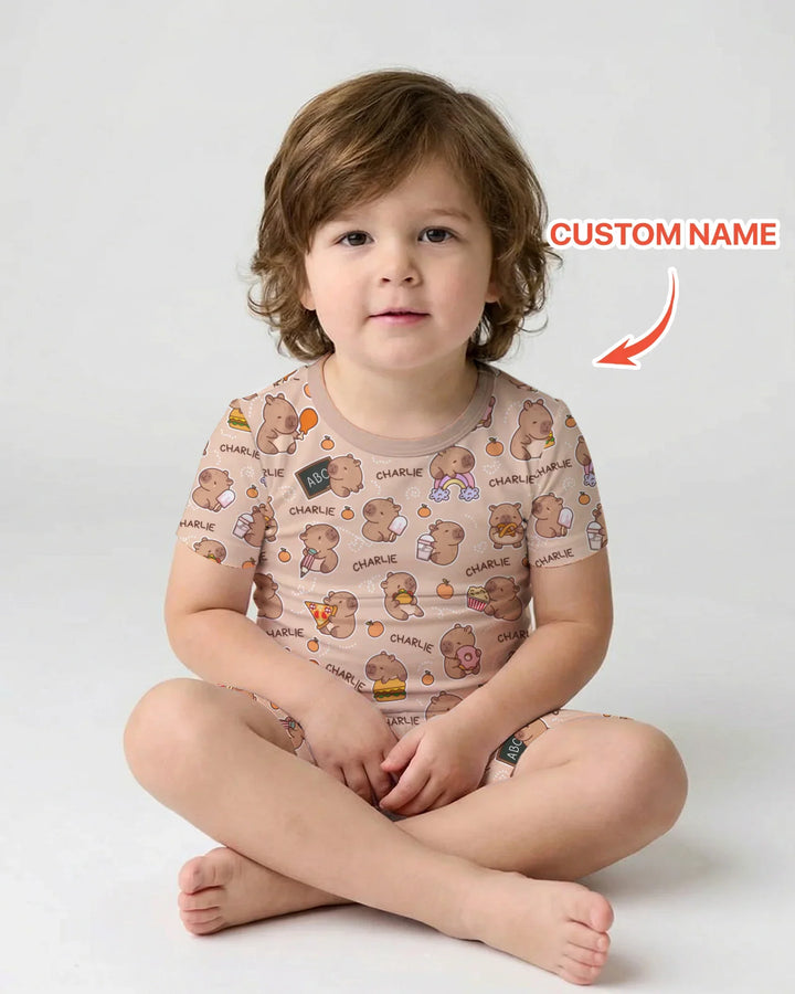Zweiteiliges Pyjama-Set mit kurzen Ärmeln und Shorts im Sommer-Design