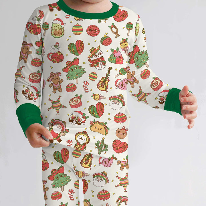 La Fiesta de Navidad Two Piece Long Sleeve Pajama Set , La Fiesta de Navidad Two Piece Long Sleeve Pajama Set - 12-18M / Green