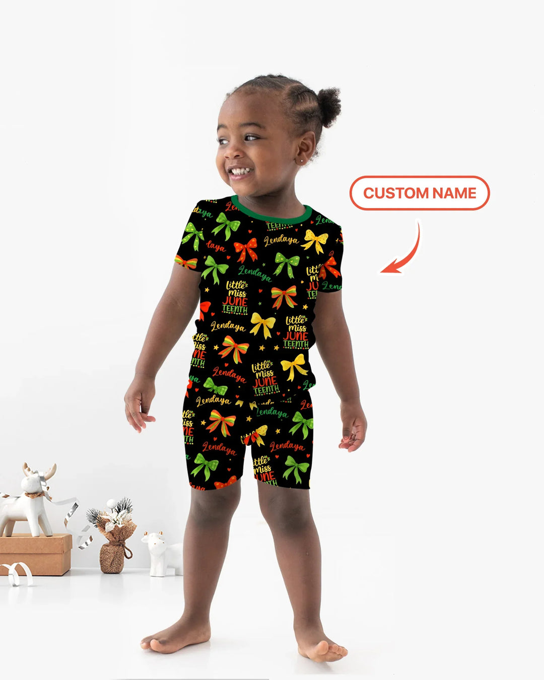 Zweiteiliges Pyjama-Set mit kurzen Ärmeln und Shorts im Sommer-Design