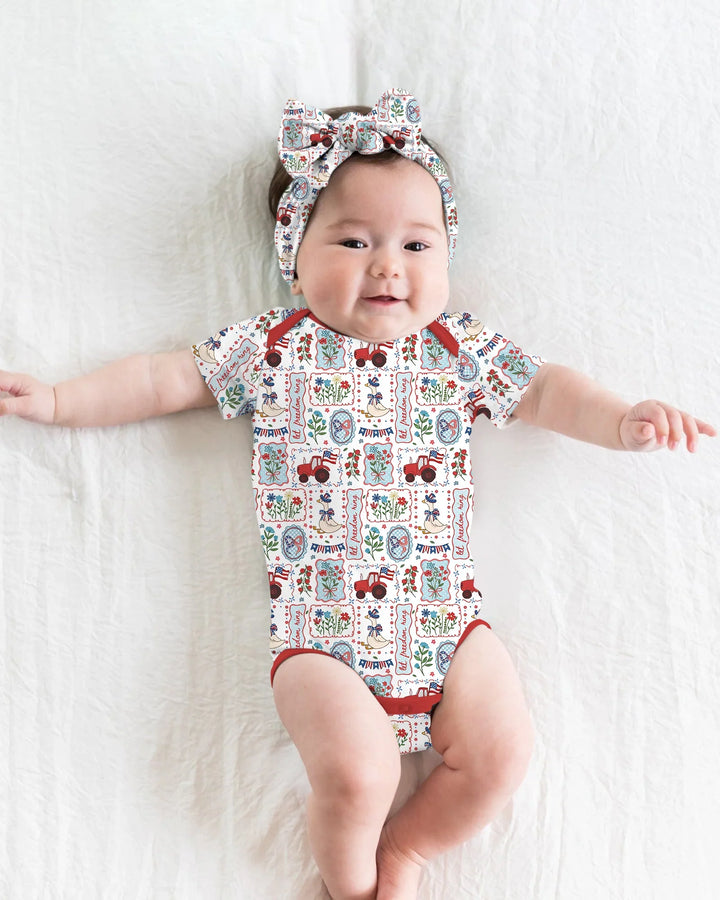 Gerippte Babykleidung mit individuellem Foto - Weich &amp; Skizzenhaft