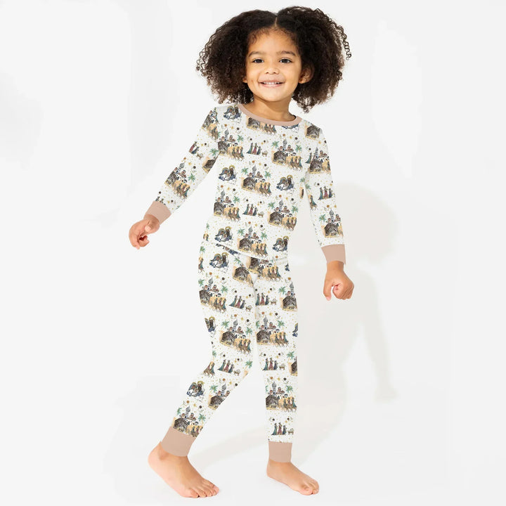 Zweiteiliges Langarm-Pyjama-Set mit Sommerfrüchten