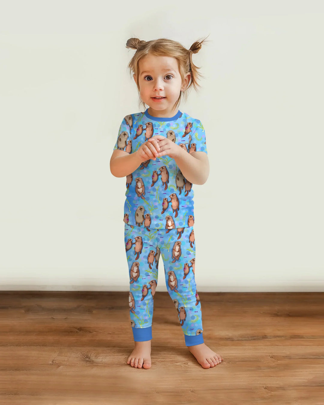 Zweiteiliges, kurzärmliges Pyjama-Set mit Marienkäfern