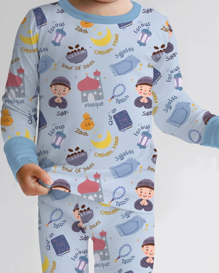 Zweiteiliges Langarm-Pyjama-Set mit Sommerfrüchten