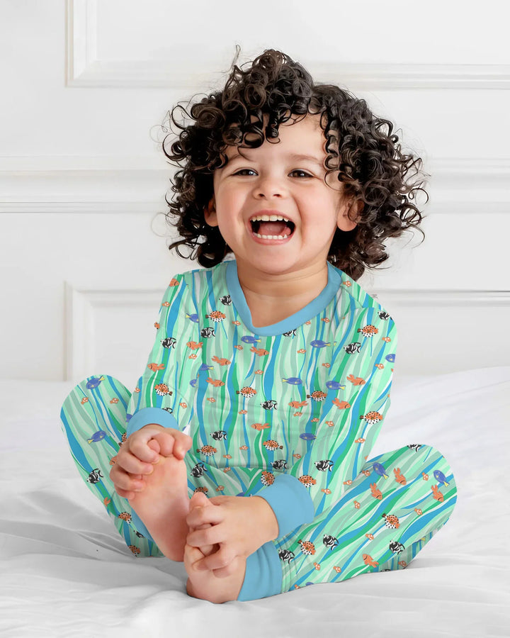 Zweiteiliges Langarm-Pyjama-Set mit Sommerfrüchten