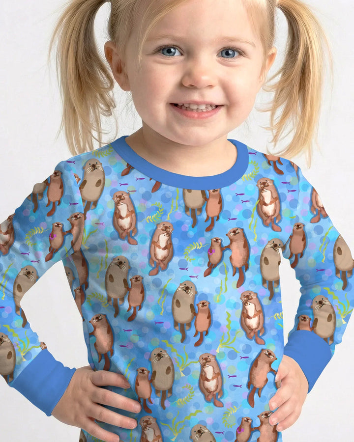 Zweiteiliges Langarm-Pyjama-Set mit Sommerfrüchten