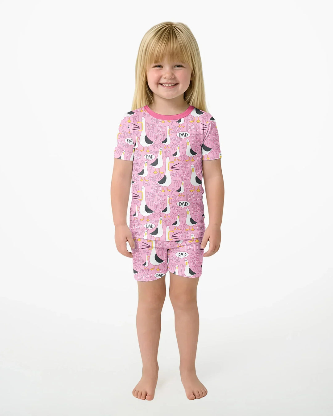 Template Zweiteiliges Pyjama-Set mit kurzen Ärmeln und Shorts