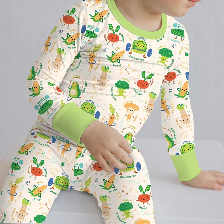 Zweiteiliges Langarm-Pyjama-Set mit Sommerfrüchten