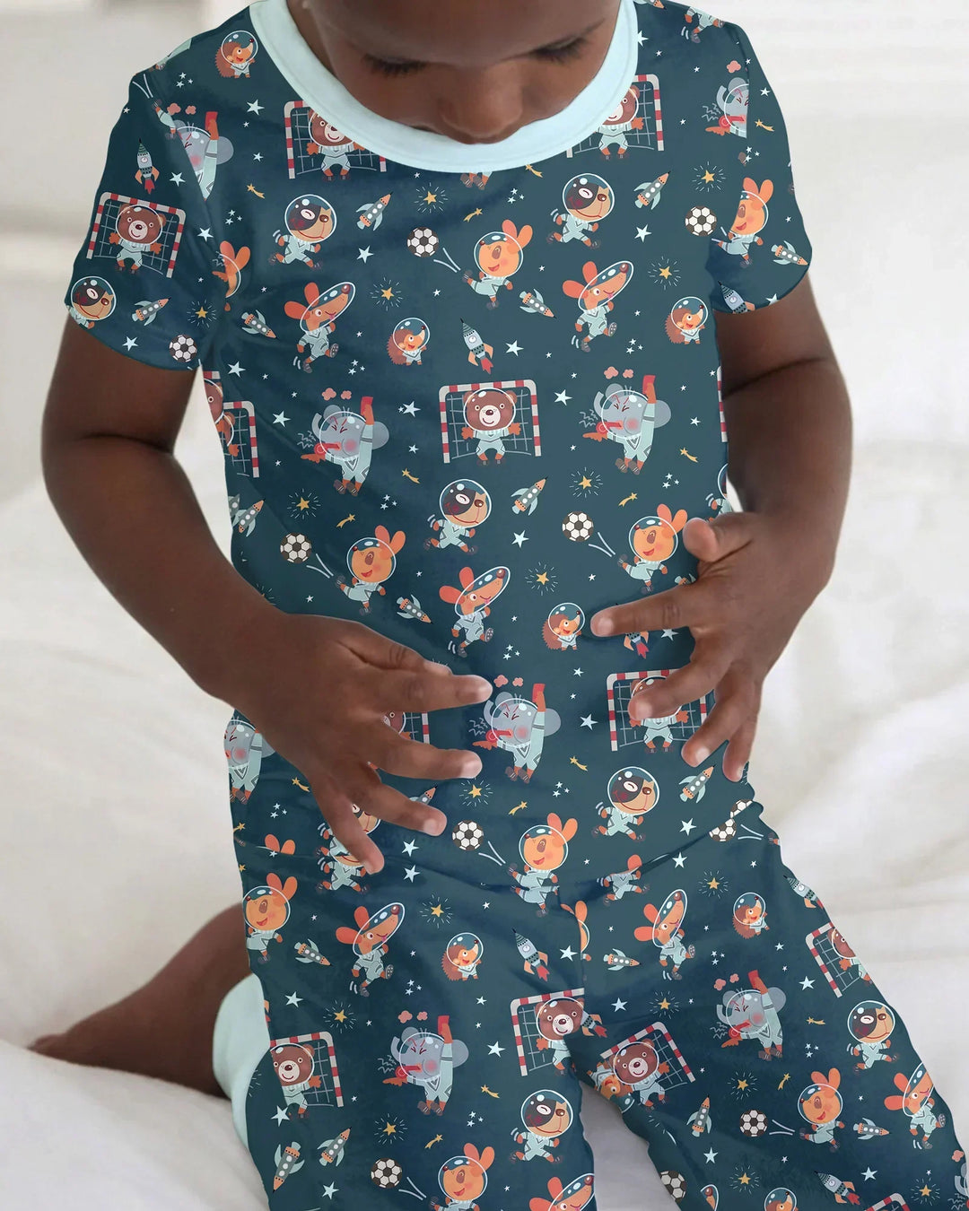 Zweiteiliges, kurzärmliges Pyjama-Set mit Marienkäfern