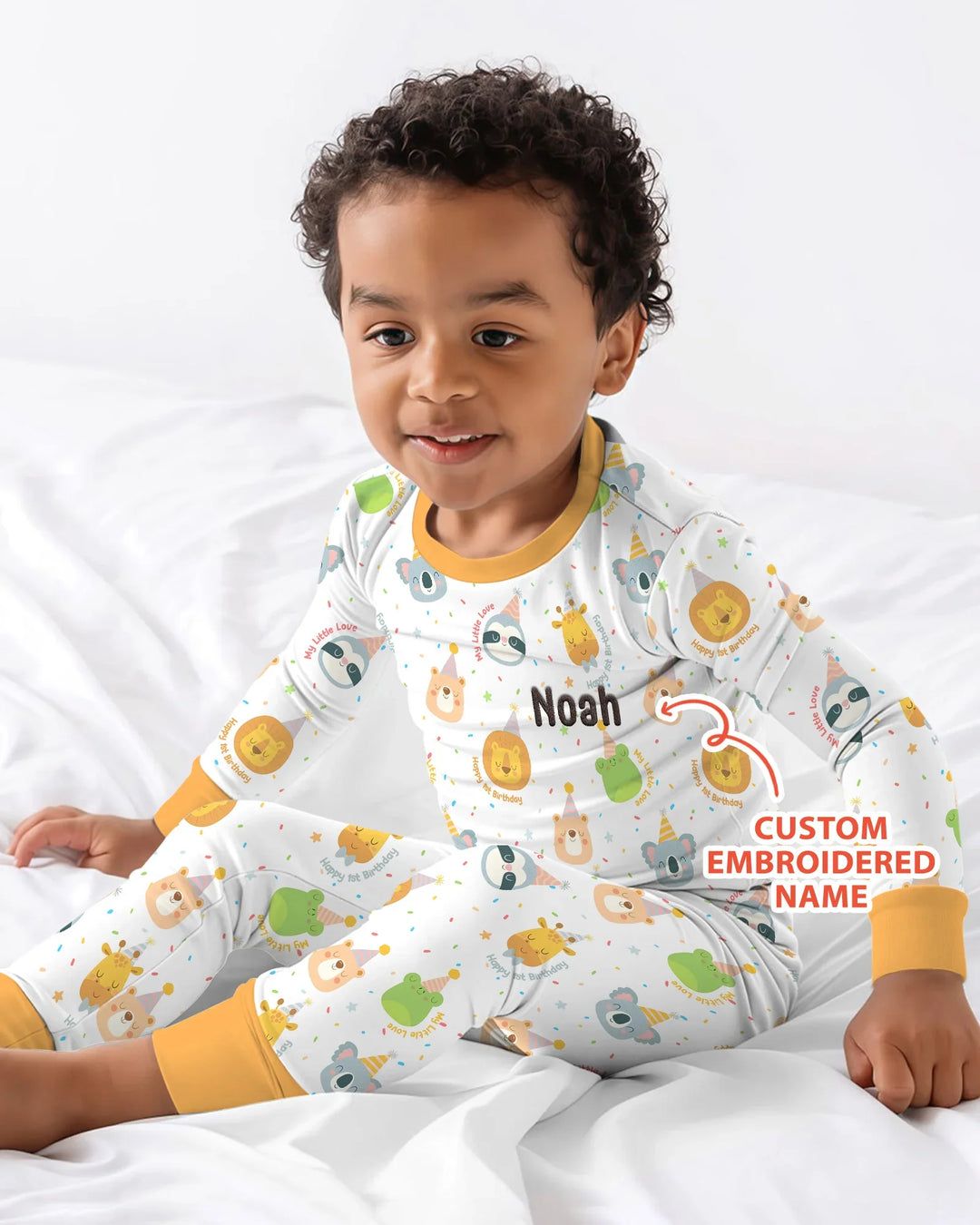 Zweiteiliges Langarm-Pyjama-Set mit Sommerfrüchten