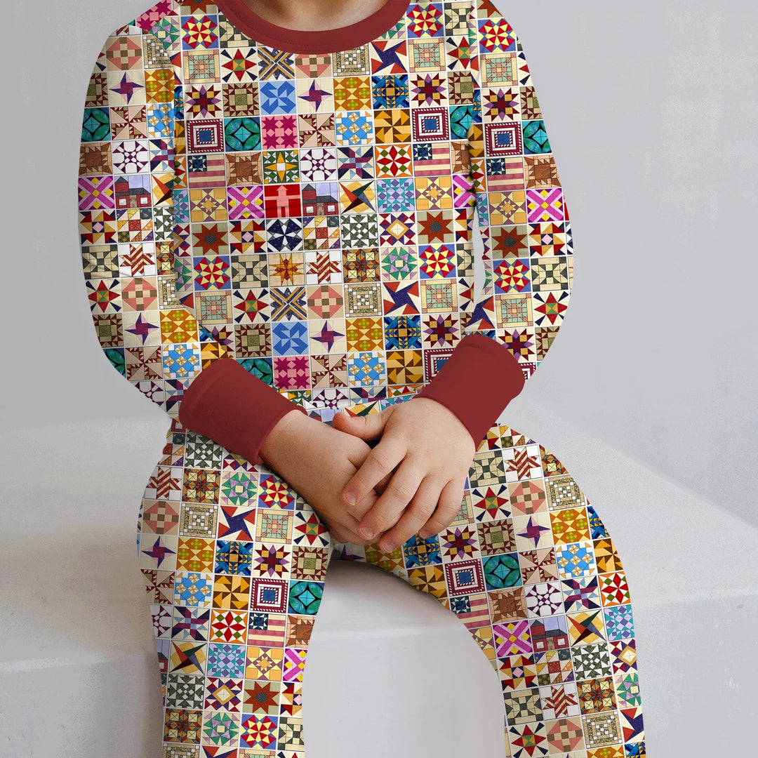 Zweiteiliges Langarm-Pyjama-Set mit Sommerfrüchten