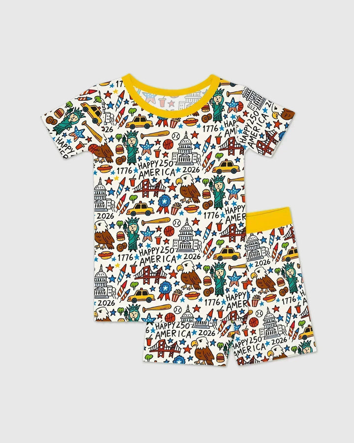 Template Zweiteiliges Pyjama-Set mit kurzen Ärmeln und Shorts