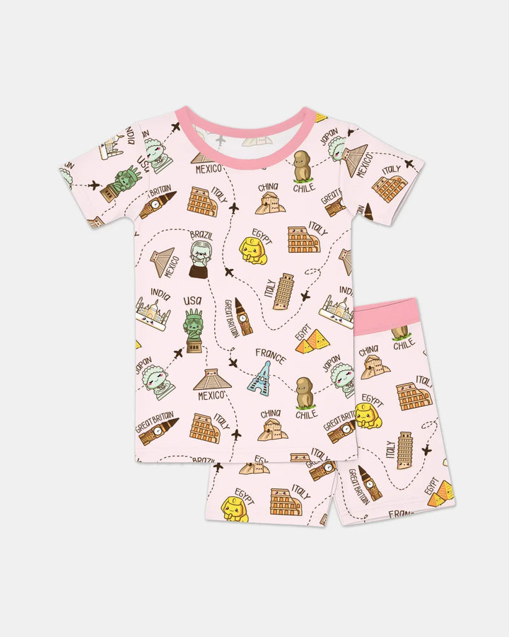 Template Zweiteiliges Pyjama-Set mit kurzen Ärmeln und Shorts