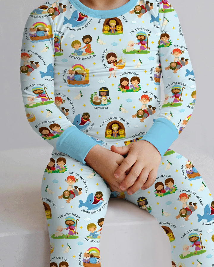 Zweiteiliges Langarm-Pyjama-Set mit Sommerfrüchten