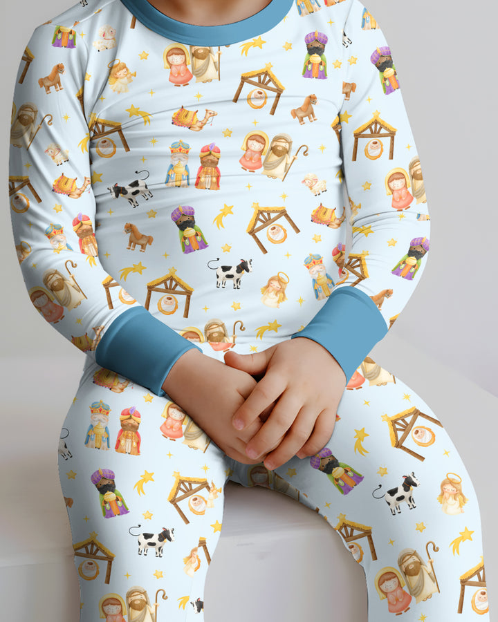 Zweiteiliges Langarm-Pyjama-Set mit Sommerfrüchten