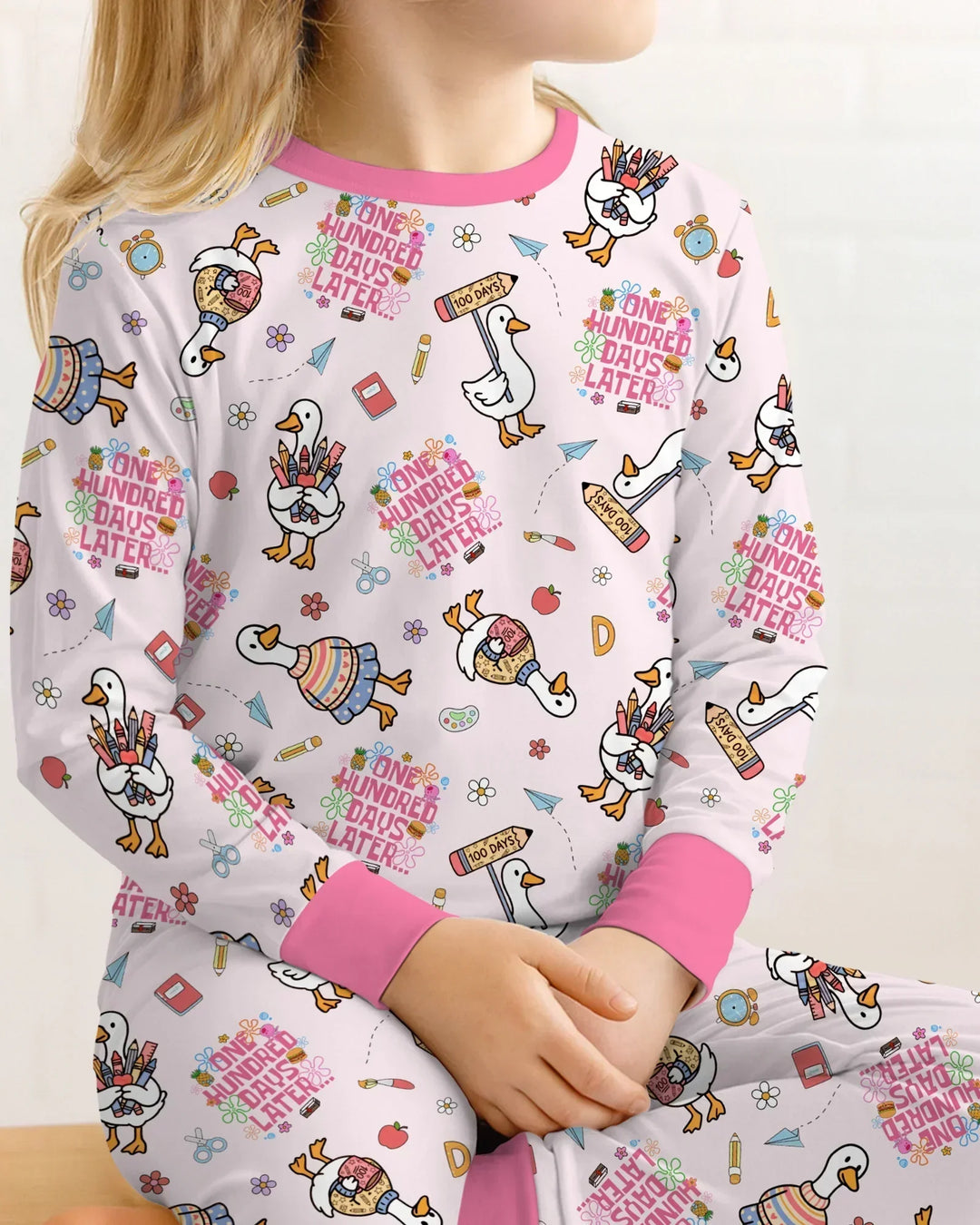 Zweiteiliges Langarm-Pyjama-Set mit Sommerfrüchten