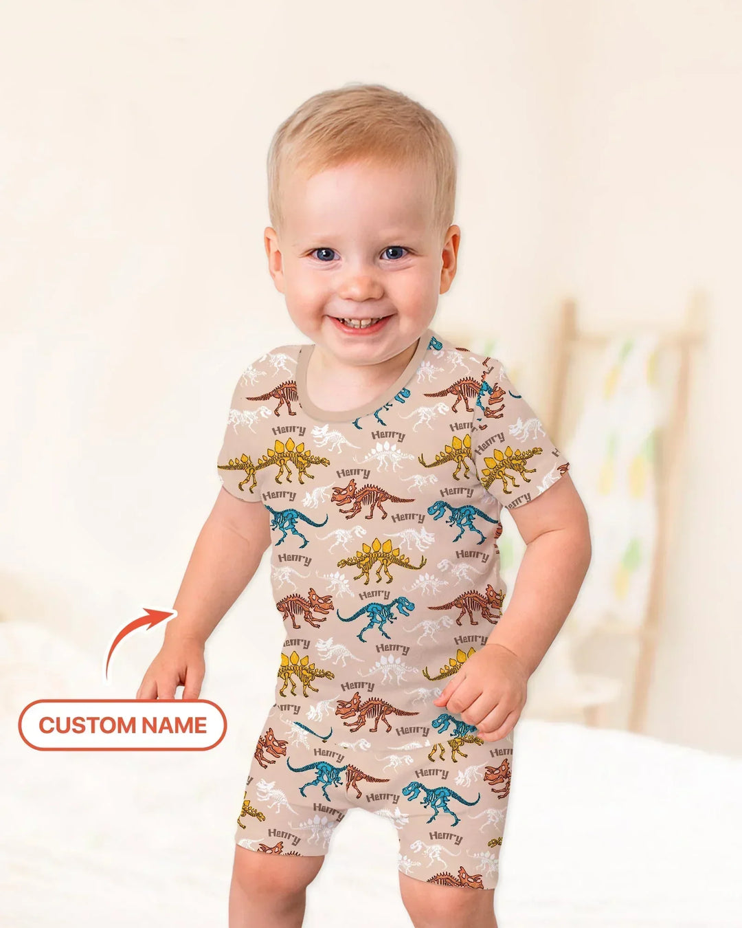 Zweiteiliges Pyjama-Set mit kurzen Ärmeln und Shorts im Sommer-Design