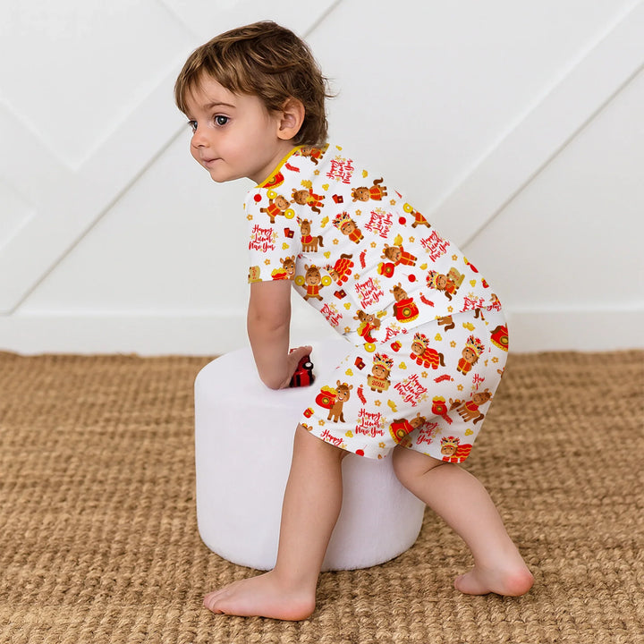 Template Zweiteiliges Pyjama-Set mit kurzen Ärmeln und Shorts