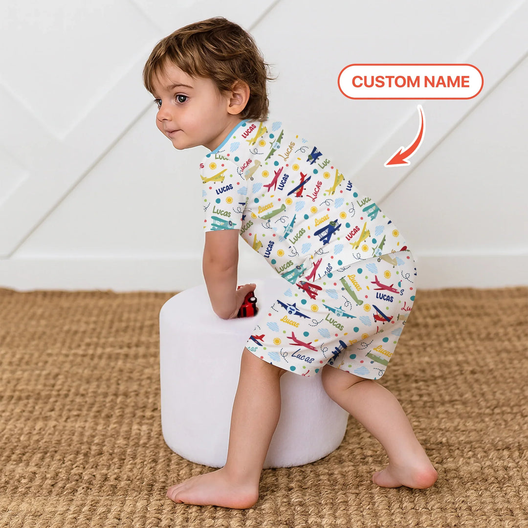 Zweiteiliges Pyjama-Set mit kurzen Ärmeln und Shorts im Sommer-Design