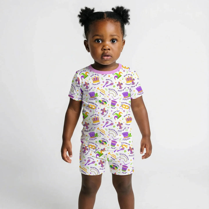 Template Zweiteiliges Pyjama-Set mit kurzen Ärmeln und Shorts
