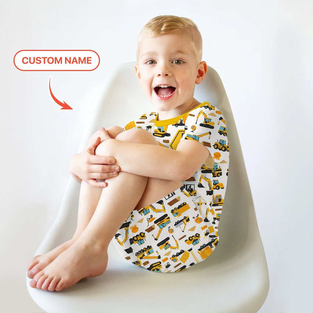 Zweiteiliges Pyjama-Set mit kurzen Ärmeln und Shorts im Sommer-Design