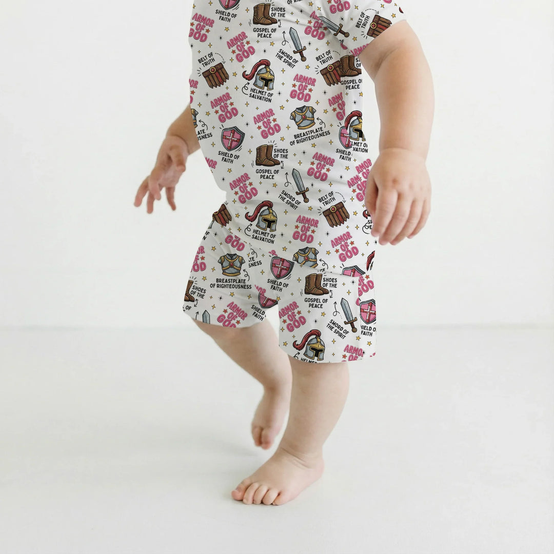 Template Zweiteiliges Pyjama-Set mit kurzen Ärmeln und Shorts