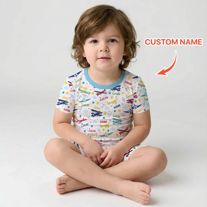 Zweiteiliges Pyjama-Set mit kurzen Ärmeln und Shorts im Sommer-Design