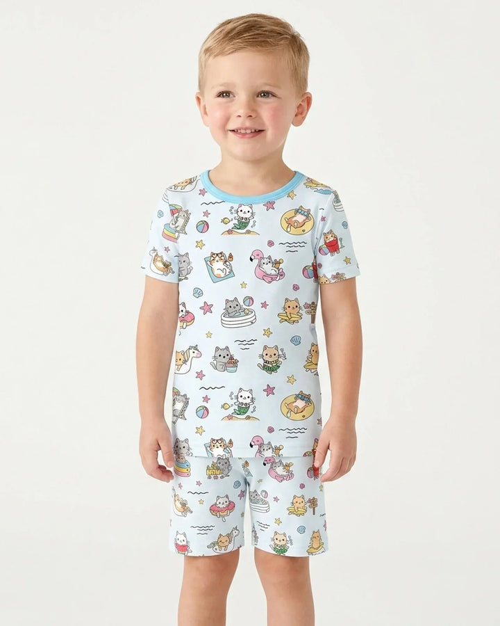 Template Zweiteiliges Pyjama-Set mit kurzen Ärmeln und Shorts