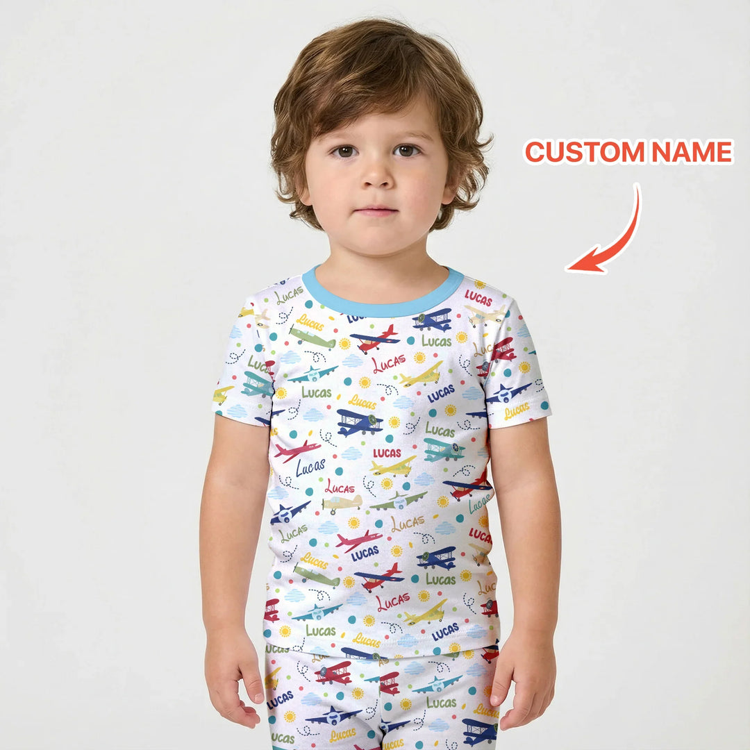 Zweiteiliges Pyjama-Set mit kurzen Ärmeln und Shorts im Sommer-Design