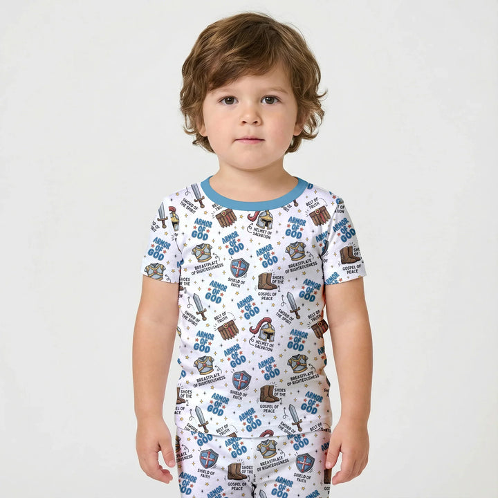 Template Zweiteiliges Pyjama-Set mit kurzen Ärmeln und Shorts