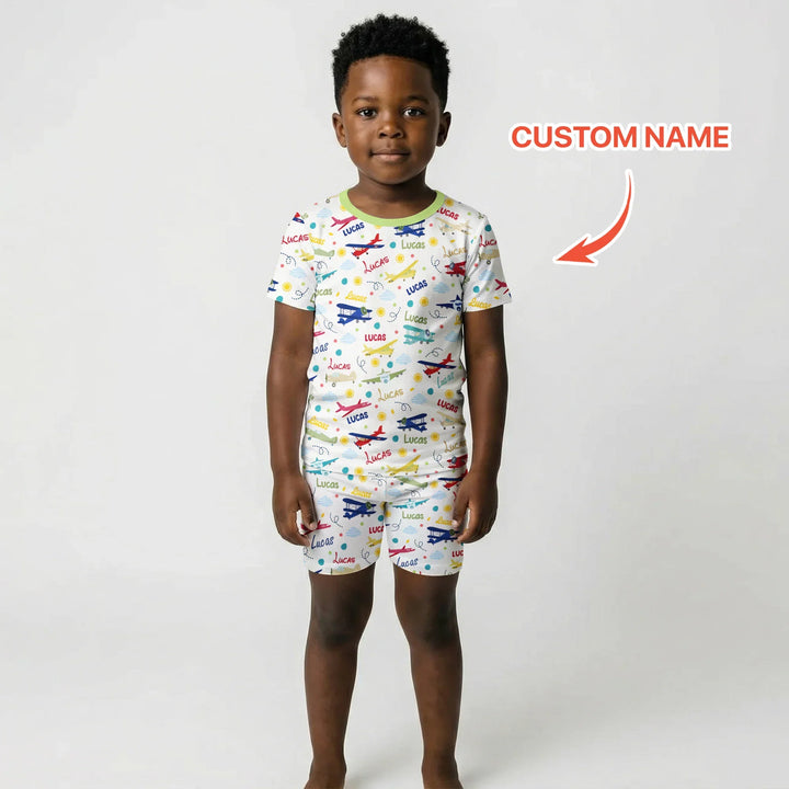 Zweiteiliges Pyjama-Set mit kurzen Ärmeln und Shorts im Sommer-Design