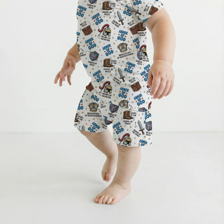 Template Zweiteiliges Pyjama-Set mit kurzen Ärmeln und Shorts