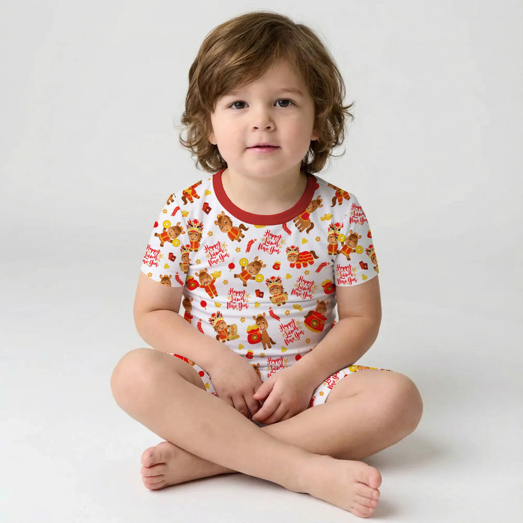 Template Zweiteiliges Pyjama-Set mit kurzen Ärmeln und Shorts