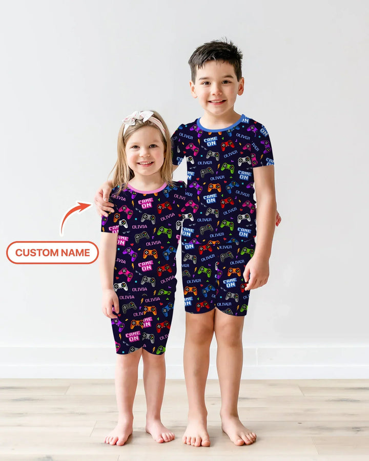 Zweiteiliges Pyjama-Set mit kurzen Ärmeln und Shorts im Sommer-Design