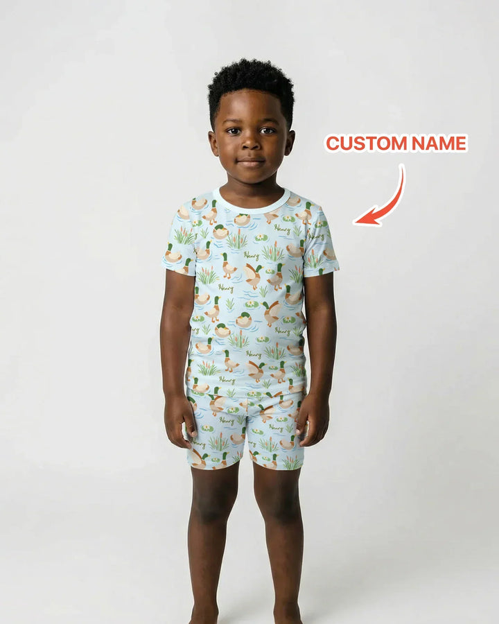 Zweiteiliges Pyjama-Set mit kurzen Ärmeln und Shorts im Sommer-Design