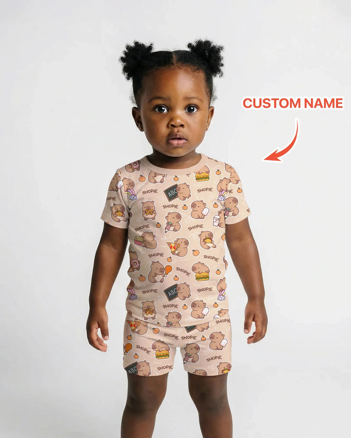 Zweiteiliges Pyjama-Set mit kurzen Ärmeln und Shorts im Sommer-Design